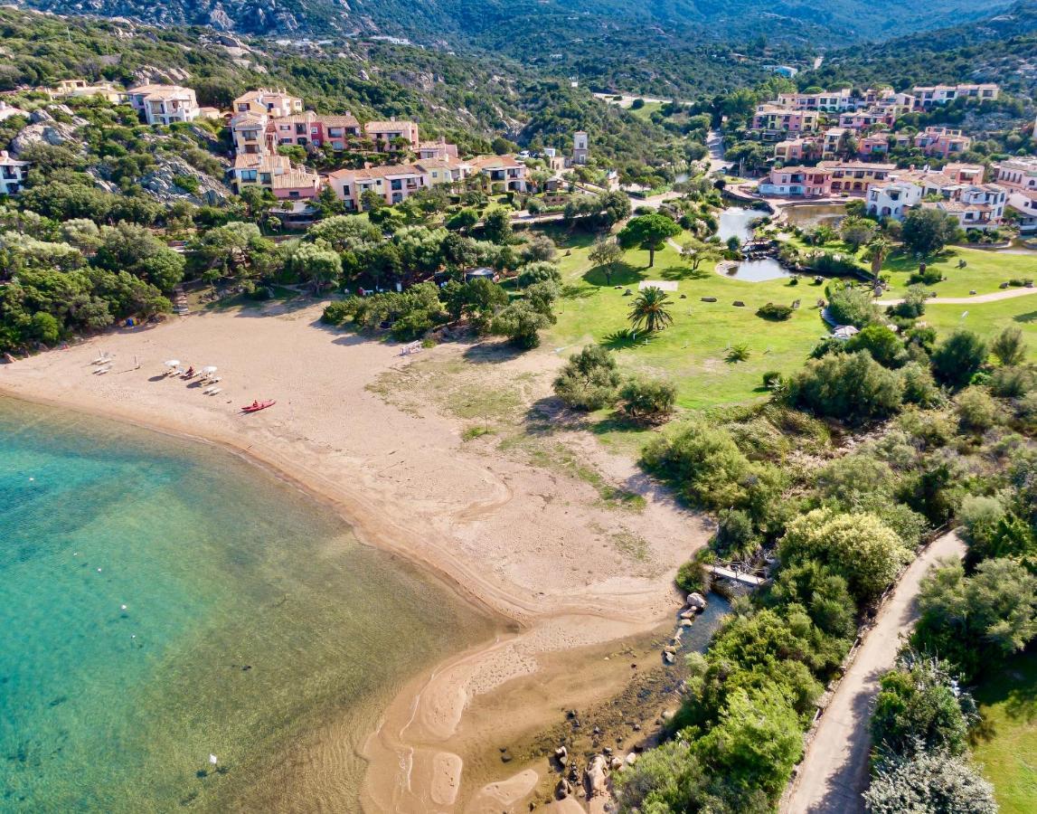 Residence Con Piscina A Liscia Di Vacca, 350 Mt Dal Mare, 3 Km Da Porto Cervo Dış mekan fotoğraf