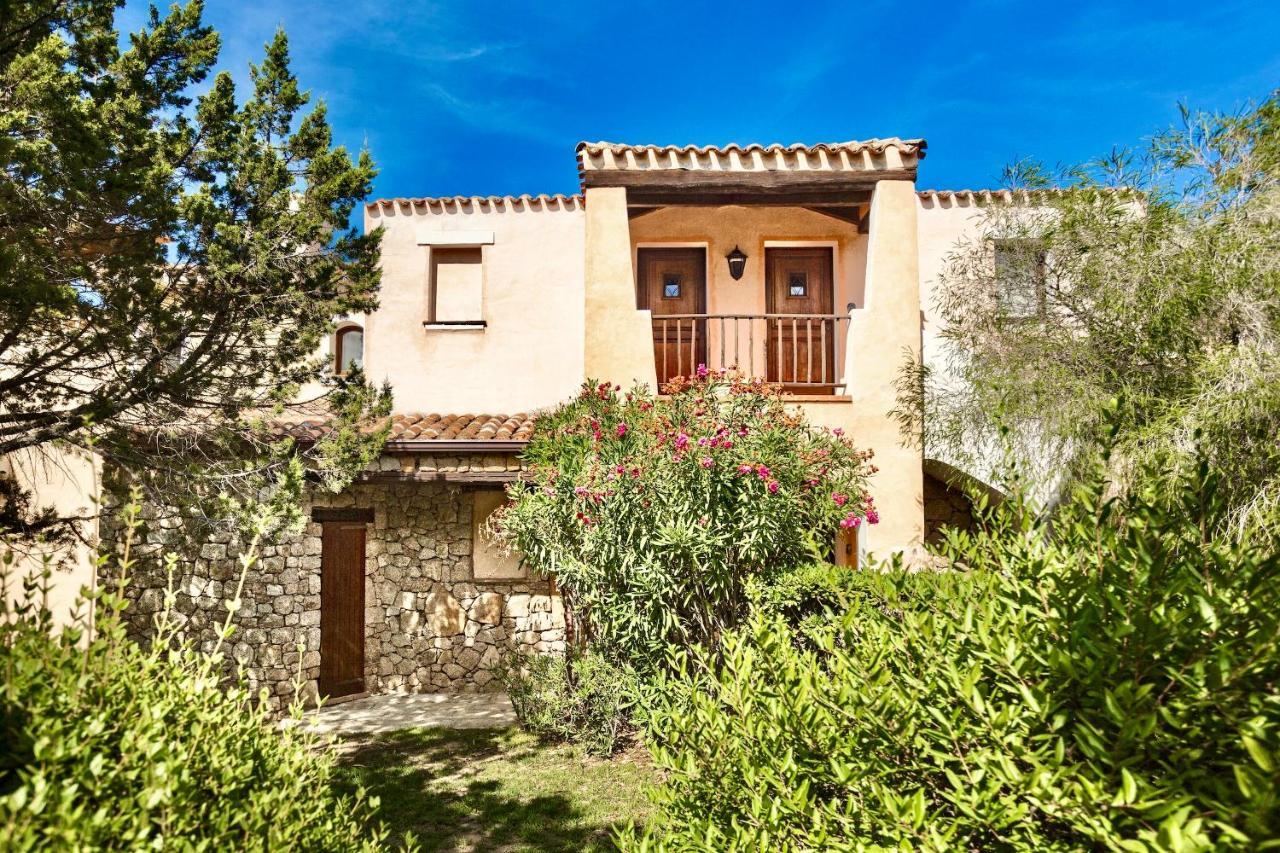 Residence Con Piscina A Liscia Di Vacca, 350 Mt Dal Mare, 3 Km Da Porto Cervo Dış mekan fotoğraf